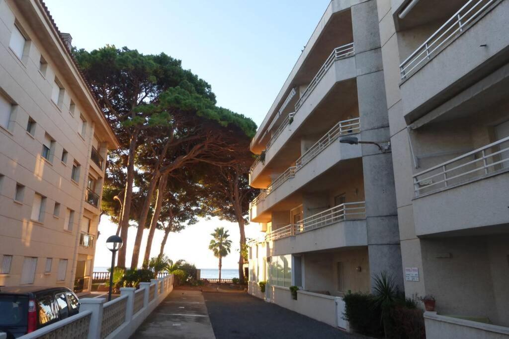 Apartamento A 1ª Linea De Mar, Vilafortuny Cambrils Dış mekan fotoğraf