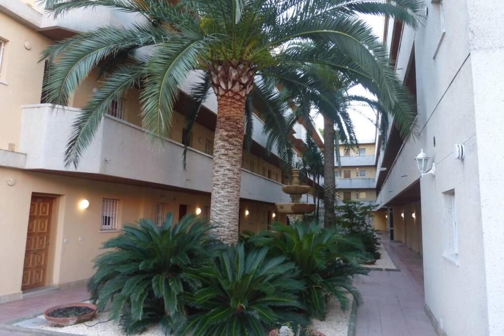 Apartamento A 1ª Linea De Mar, Vilafortuny Cambrils Dış mekan fotoğraf